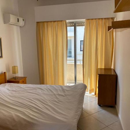 1 Bedroom Flat 200M From The Beach In Germasogia Tourist Area Limassol Eksteriør billede