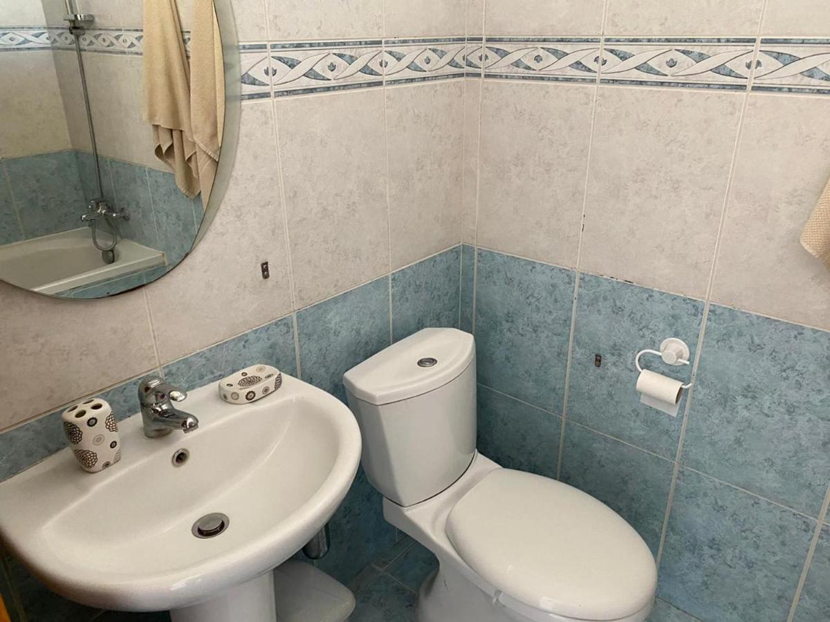 1 Bedroom Flat 200M From The Beach In Germasogia Tourist Area Limassol Eksteriør billede